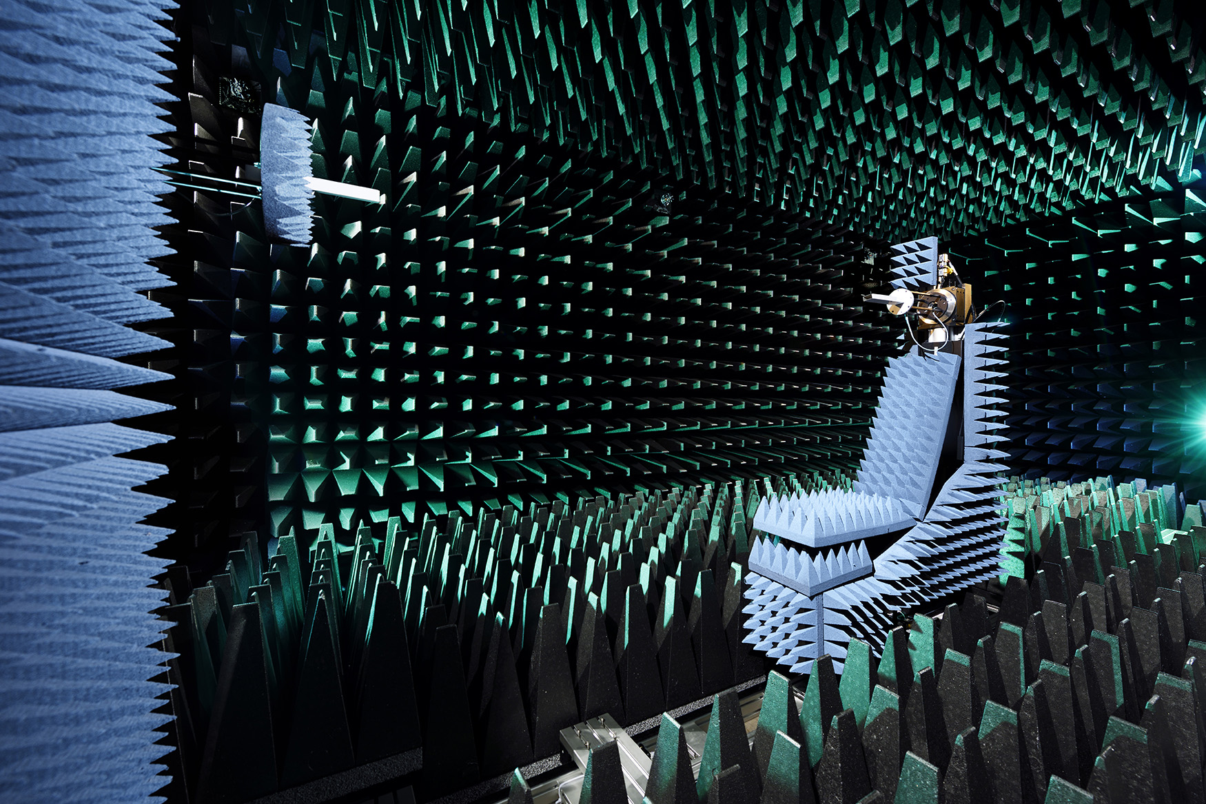 Anechoic chamber of the Centre for Wireless Technology, Eindhoven University of Technology