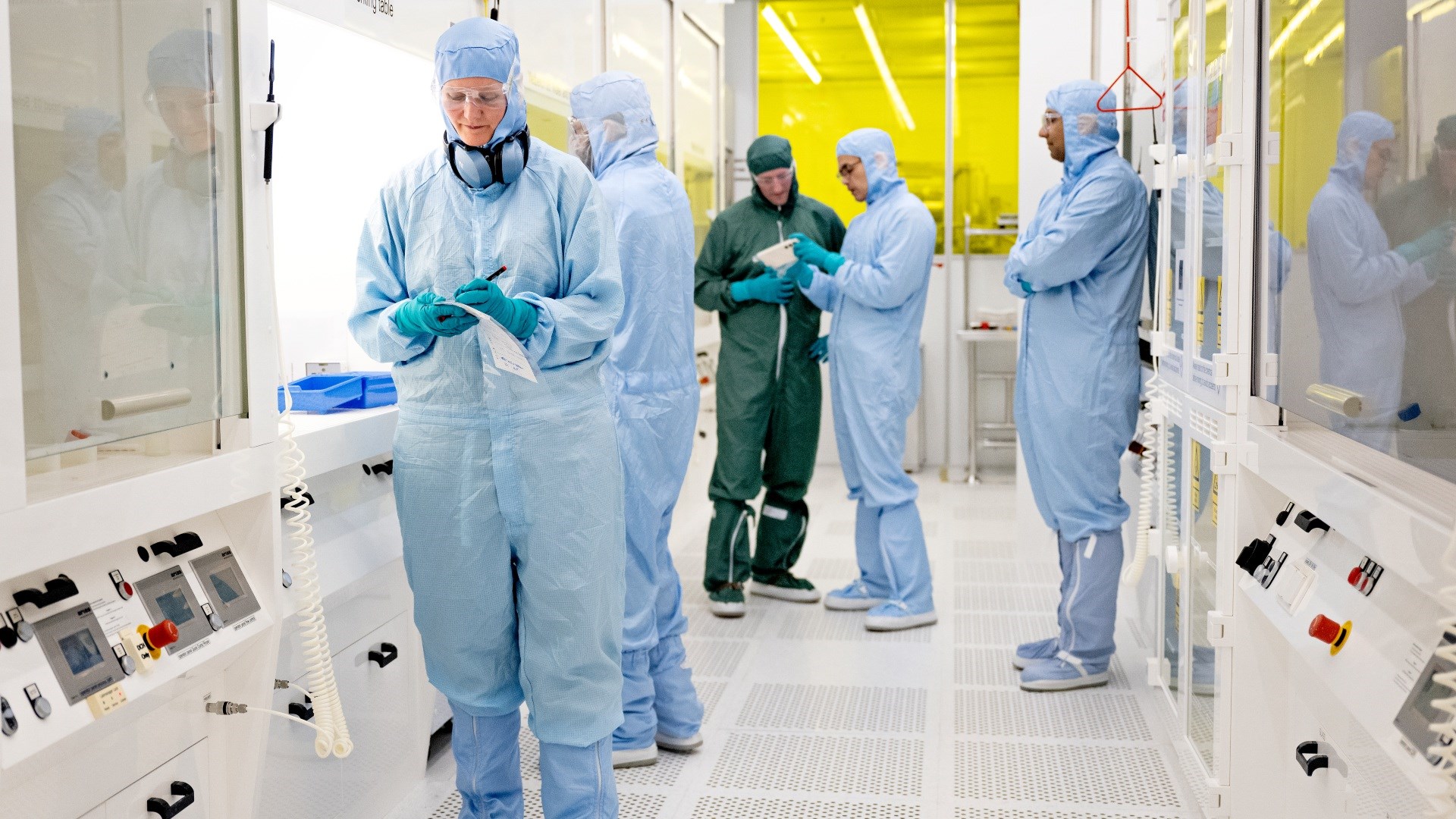 DTU Nanolab operates as a highly advanced, open-access research infrastructure owned by and located at the DTU.
